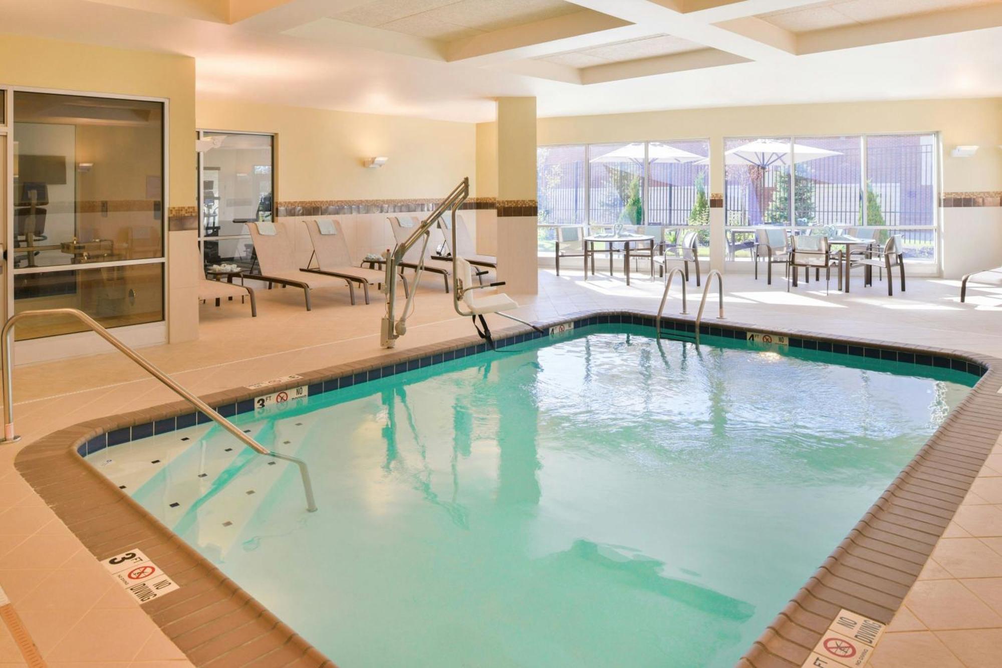 Courtyard By Marriott Columbus Grove City Kültér fotó
